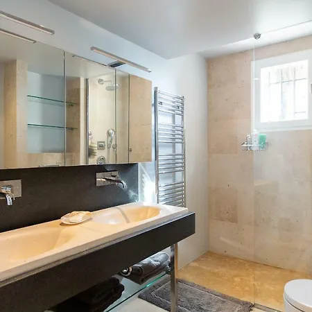 Splendid With Sea View, Exotic Garden And Pool Вилла